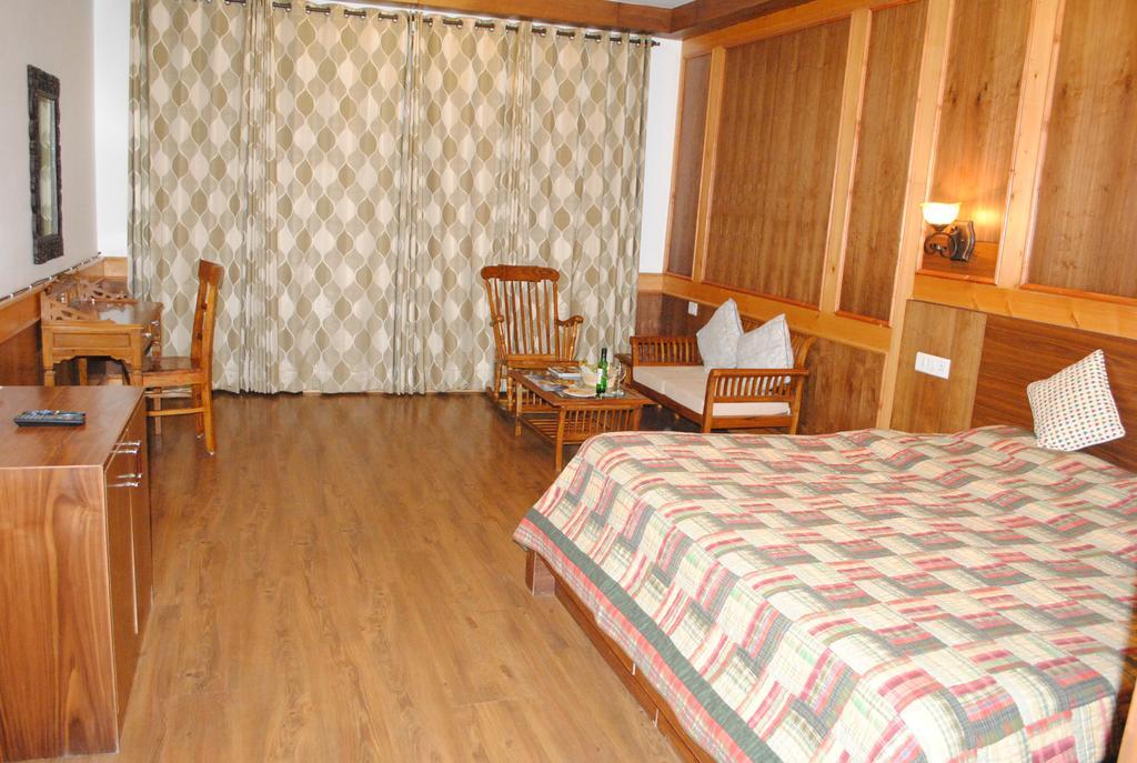 Vivaan The Sunrise Resort Manāli Exterior foto